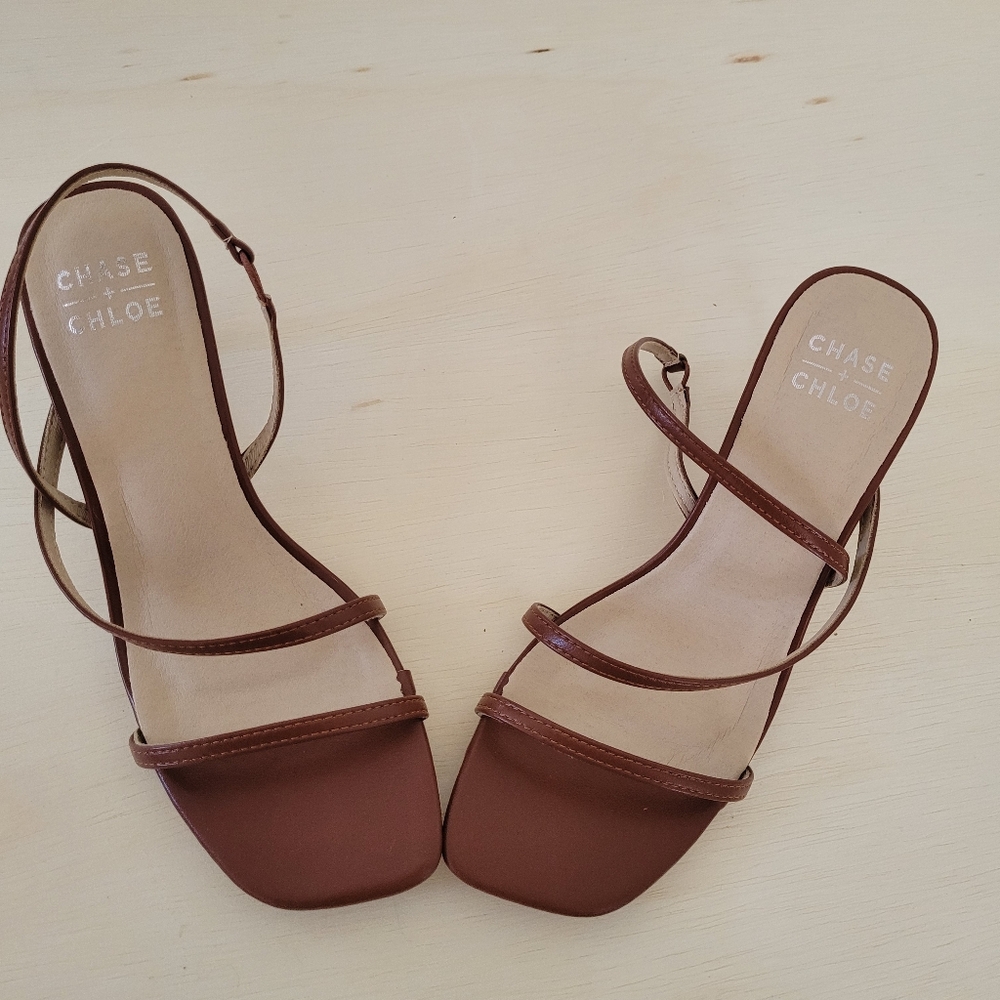 Chase + Chloe Women's Brown Strappy Sandals